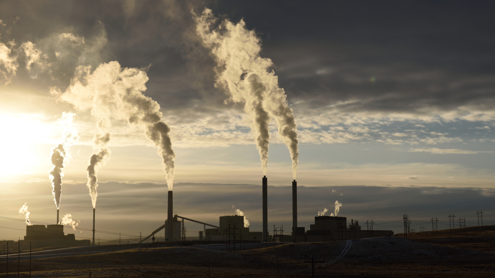 Market Developments: Why The World Still Relies On Coal For Electricity