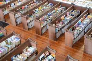 South Mountain Heritage Society Hosts High-volume Used Book Sale