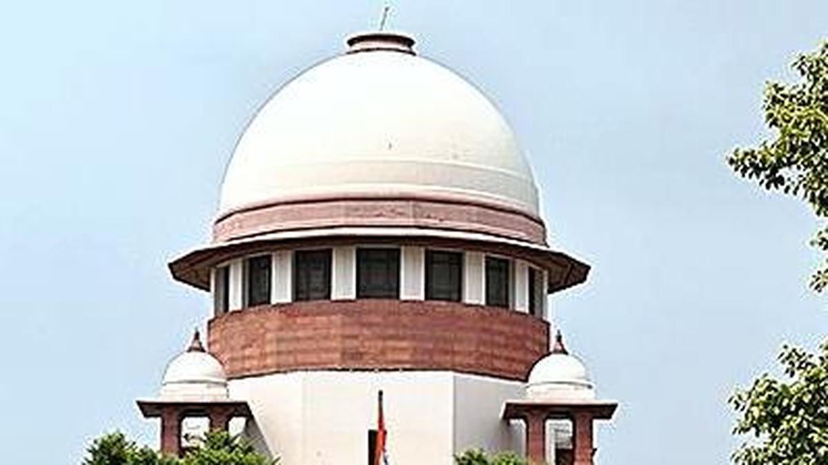 Supreme Court Seeks Review of State DGP Appointment Issues Crucial Ruling on Against 2006 Prakash Singh Judgment: What It Means