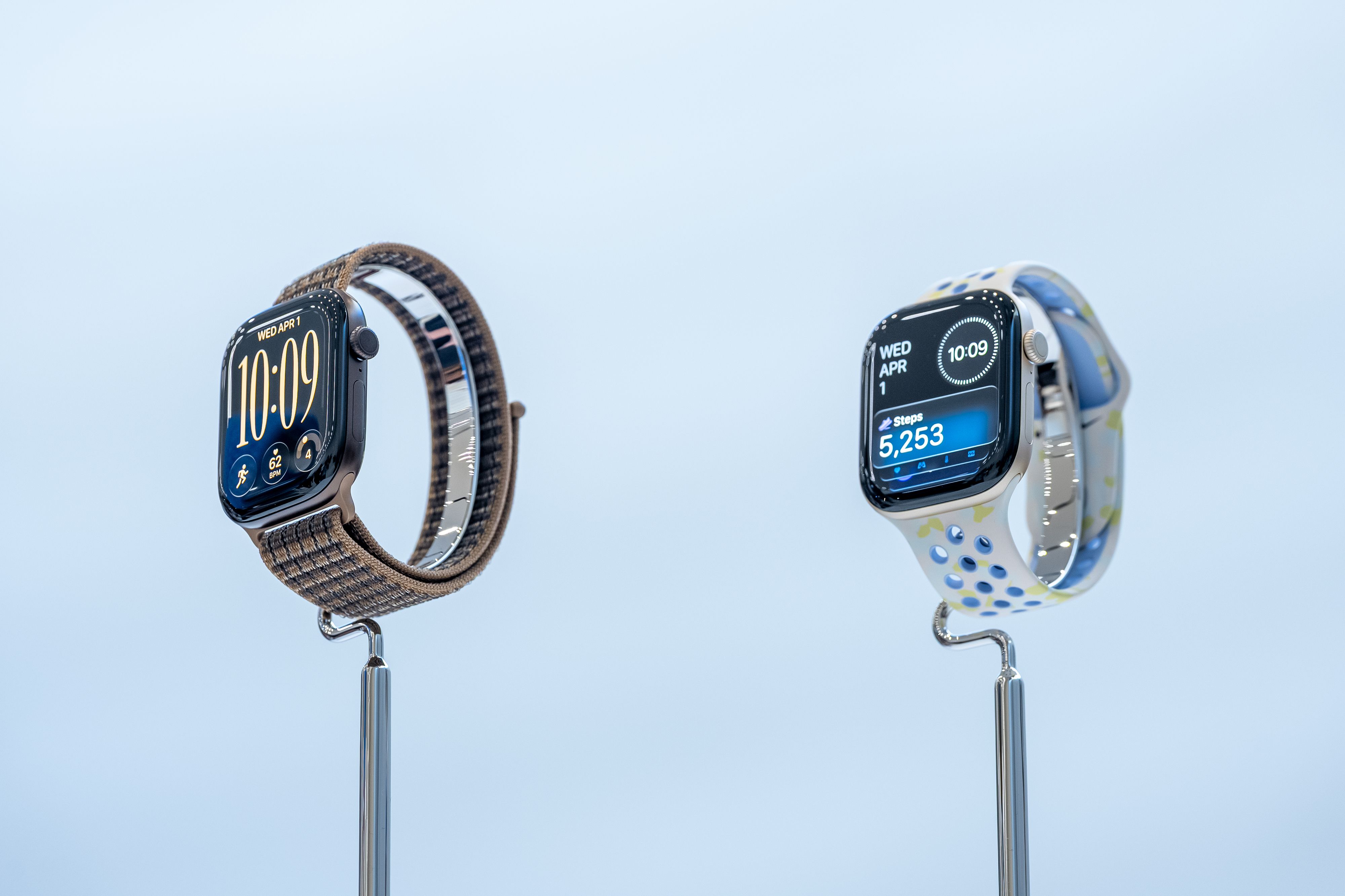 Best Apple Watch: Series 12, Ultra 4, and SE 3 (2026)