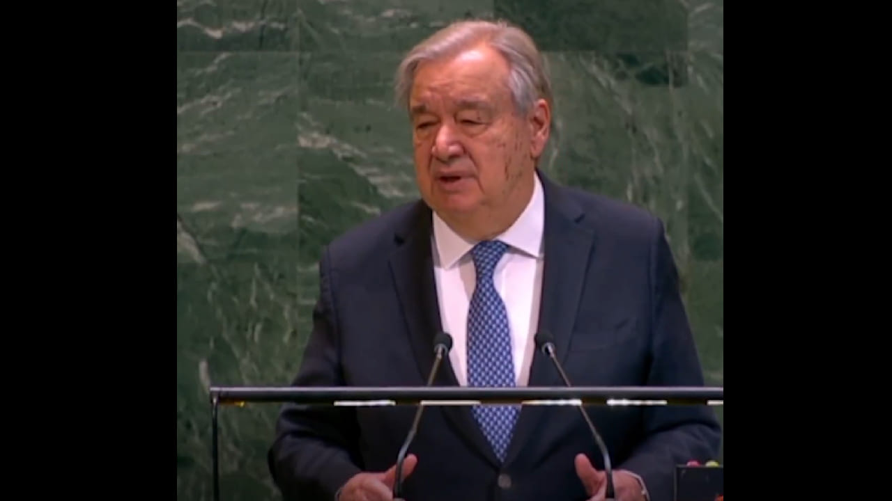 UN Chief Guterres Arrives in Pakistan, Discusses Us-iran Mediation Efforts With Ishaq Dar