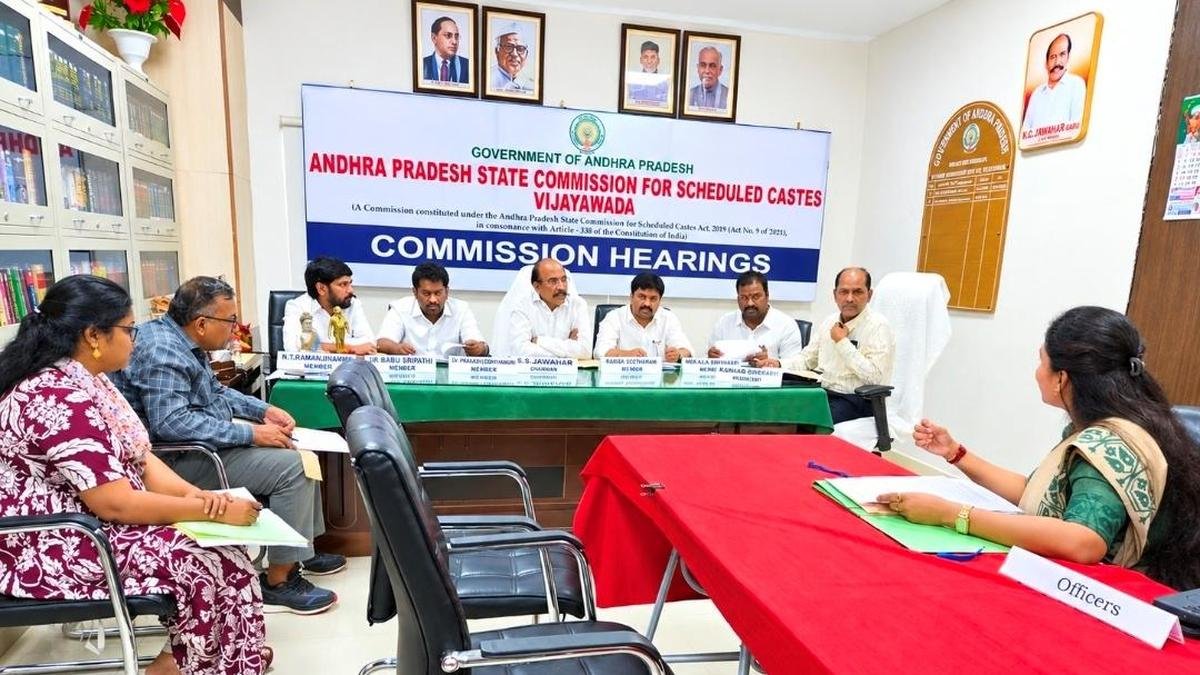 International Briefing: Protocol lapse: Parvatipuram RDO apologises to A.P. SC panel