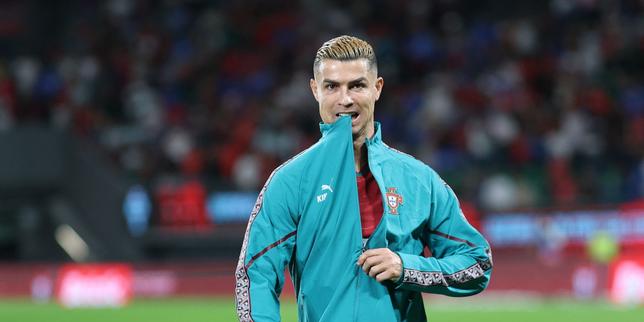 Ronaldo Apologizes to Team and Supporters for Walkout as International Observers React