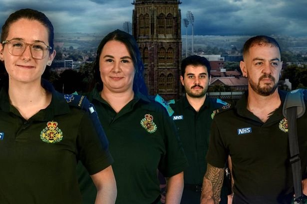Taunton paramedics detail 'incredibly rare' moment after woman's cardiac arrest