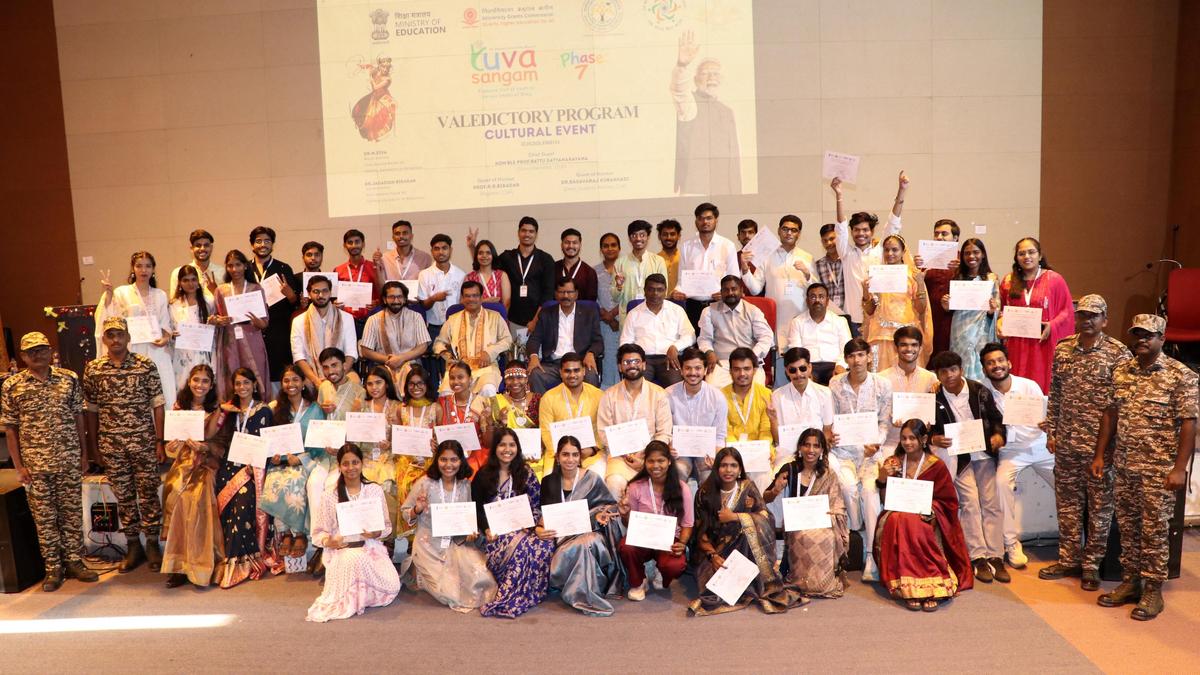 MP Youth Delegation Concludes Karnataka Visit Under Yuva Sangam Phase VII