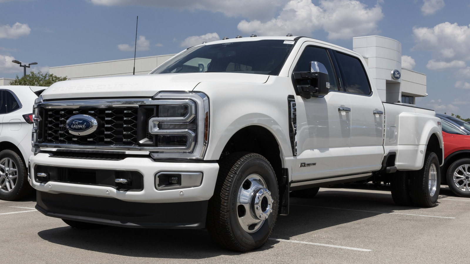 IIHS Unveils Attack in War to Make Heavy-duty Trucks and Cargo Vans Less Deadly in Major Strategic Push