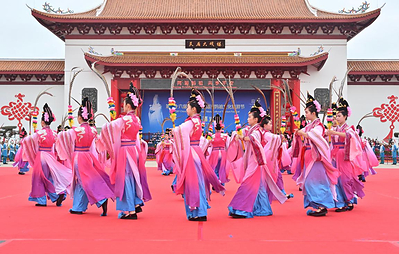 Mazu Mania: Chinese Youth Reboot Ancient Goddess with Blind Boxes