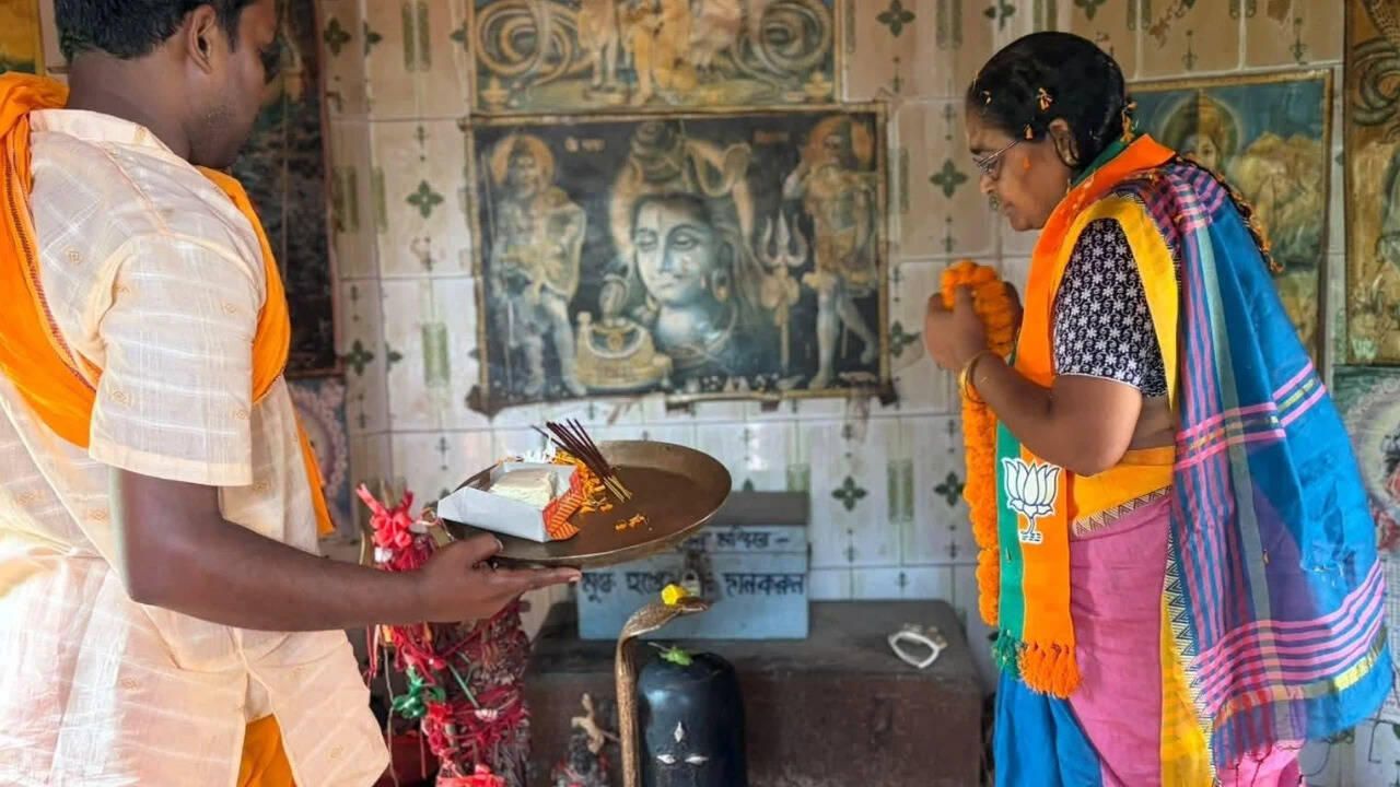 Global Perspective: Muslim youths set up BJP office after CM Suvendu Adhikari's ‘friendship’ appeal