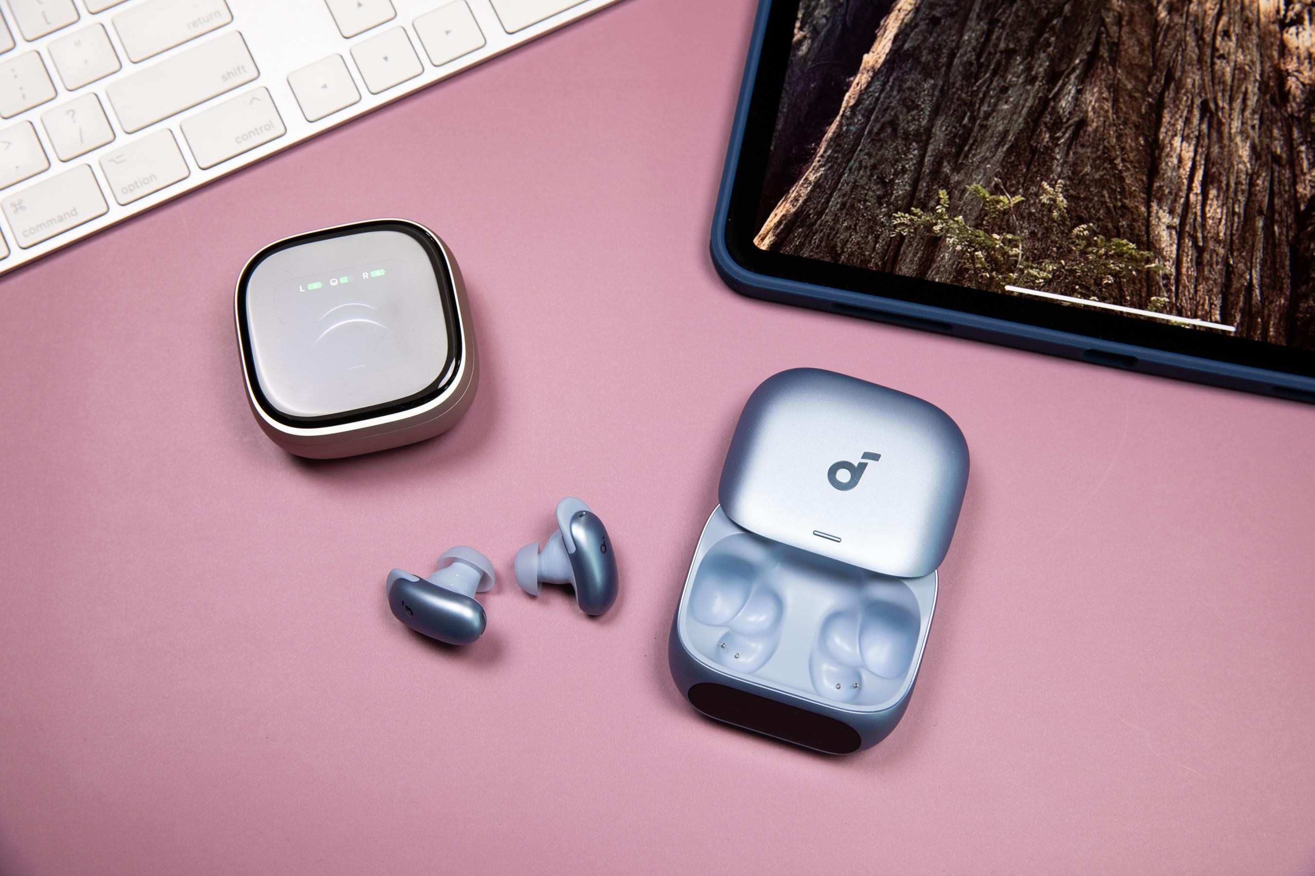 The Earbuds With the Best Call Quality Are Cheaper Than Ever