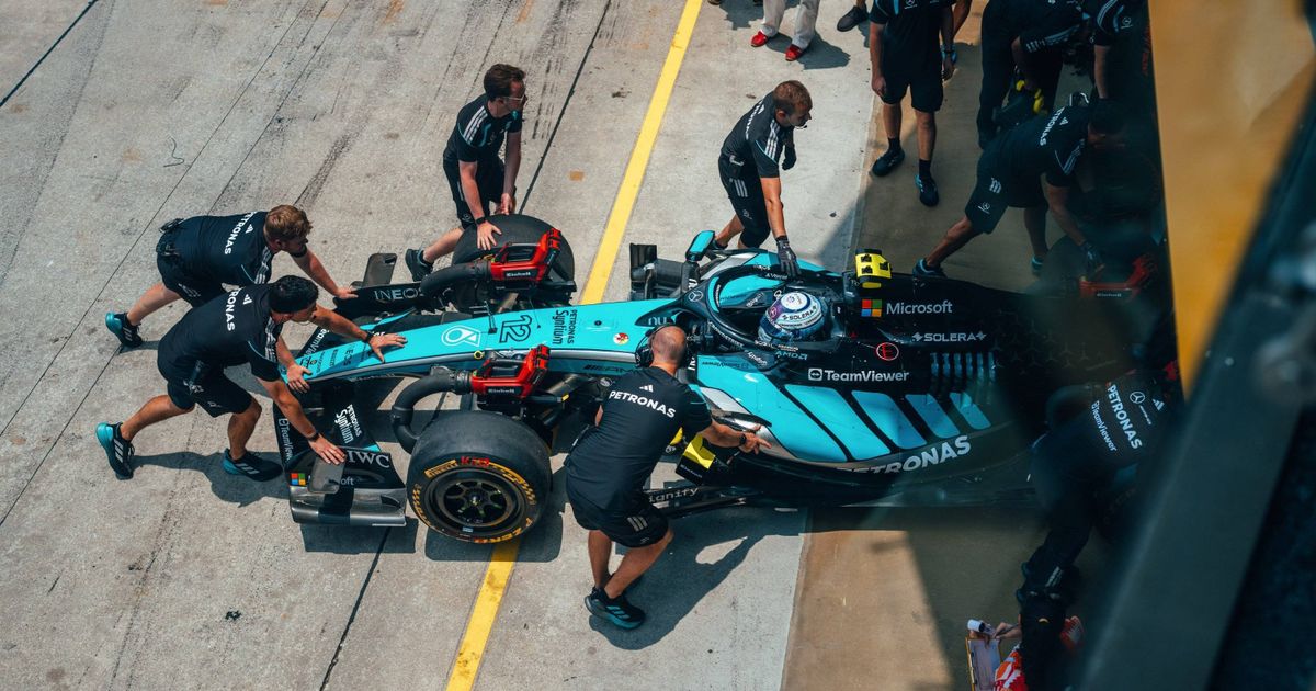 Mercedes in Turmoil: Upgraded W17 Flops in Sepang Qualifying