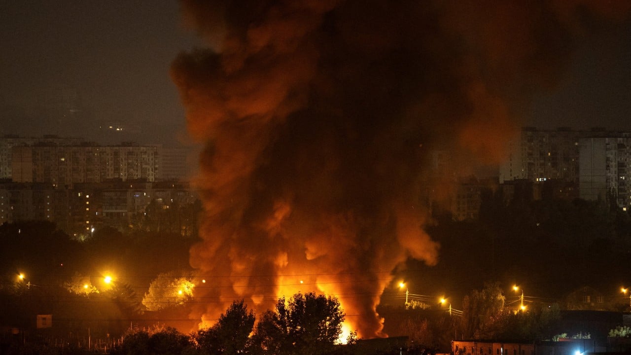 Russian Barrage Hits Kyiv Hours After Zelensky Flags Critical Risks Around Impending Attack as Pressures Grow