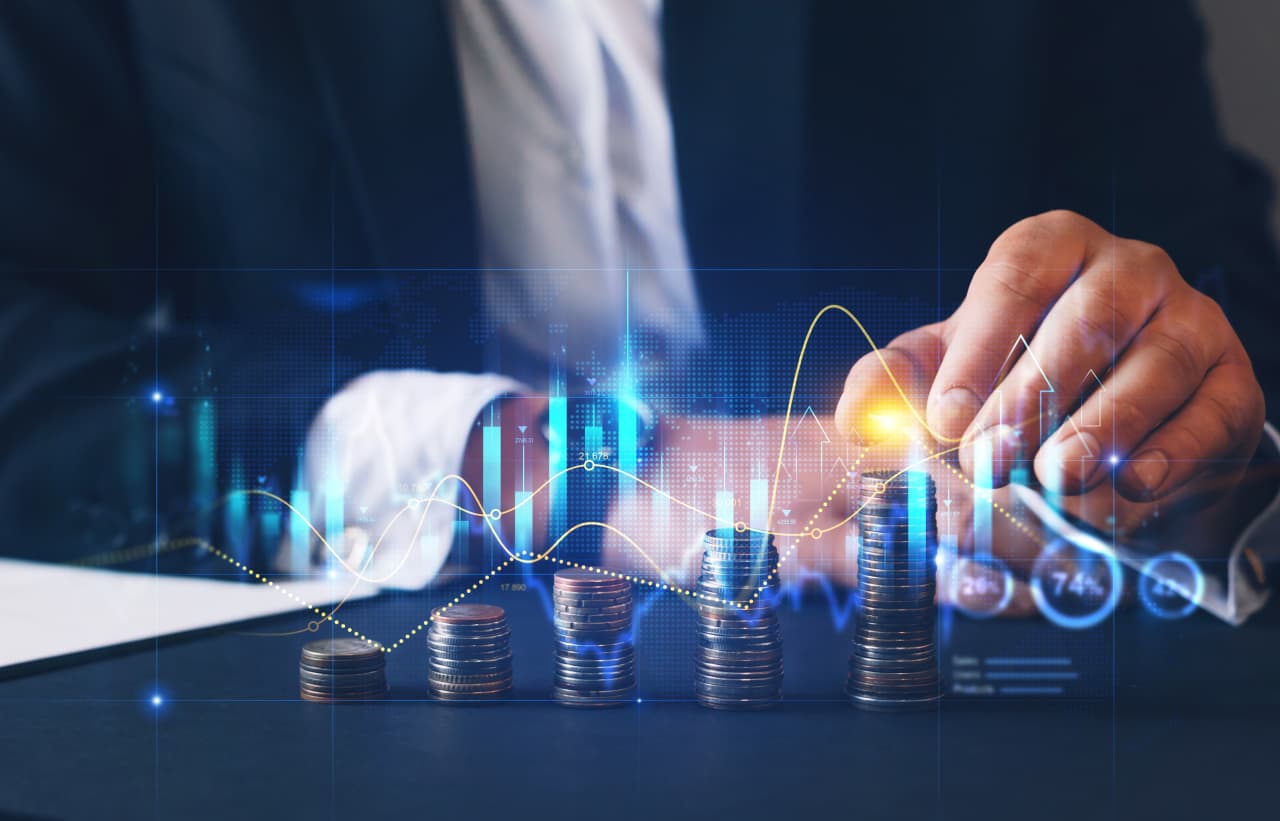 Market Focus: The hidden silver lining of high interest rates: safer, cheaper retirement income and the Liquidity Outlook