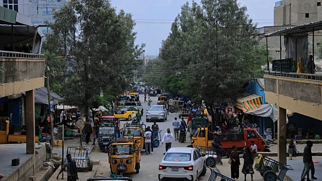 Ethiopia on Edge: Oromo Festival Erupts in Peace Calls as Federal Forces Storm Mekelle