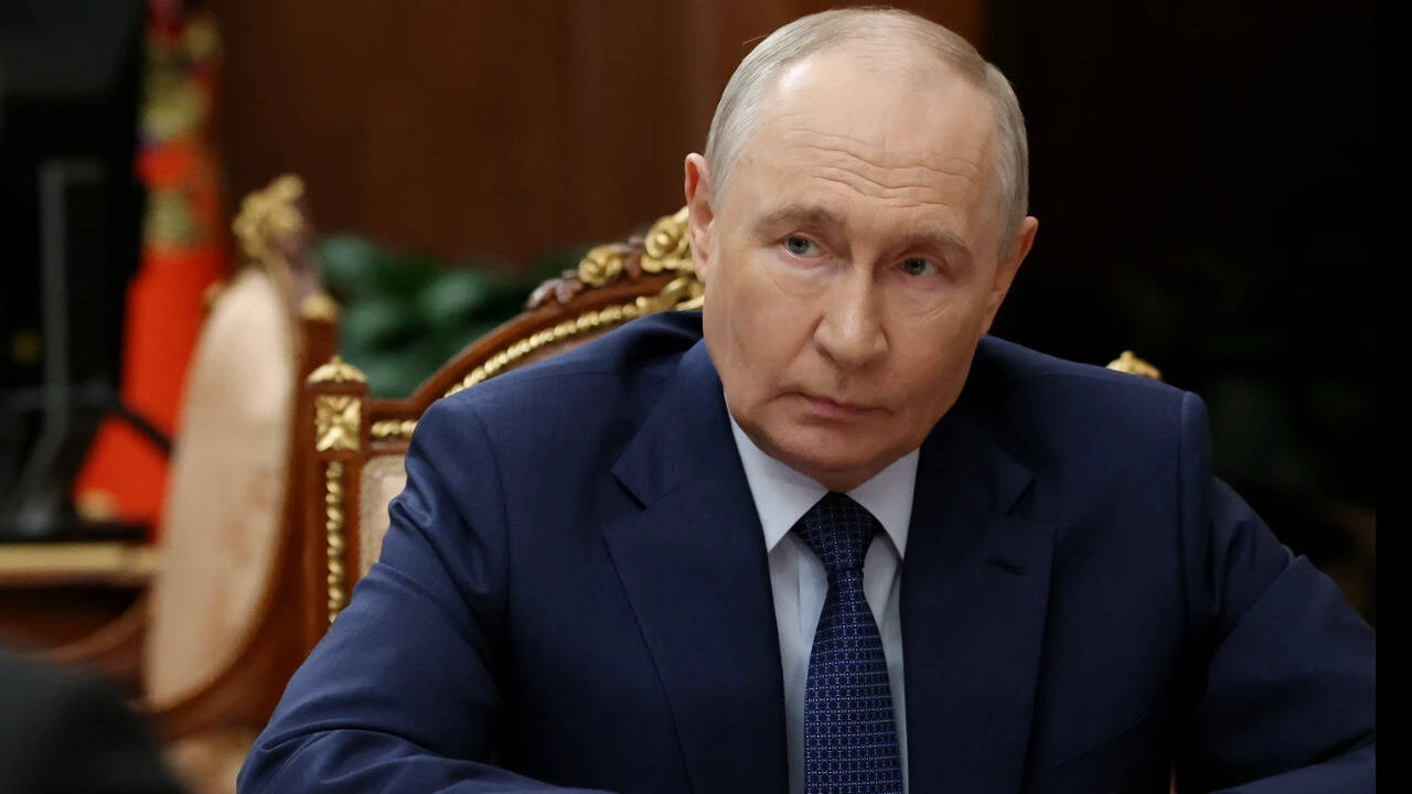 Enterprise Tech Shift: Russia raises troop numbers to 1.55m as Zelensky accuses mass mobilisation and the Scaling Frontier