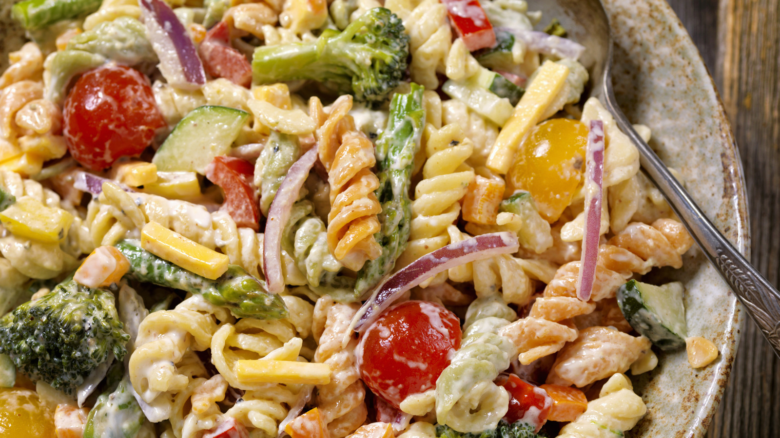 Pasta Salad Is 10x More Flavorful When You Add This Creamy Pantry Staple