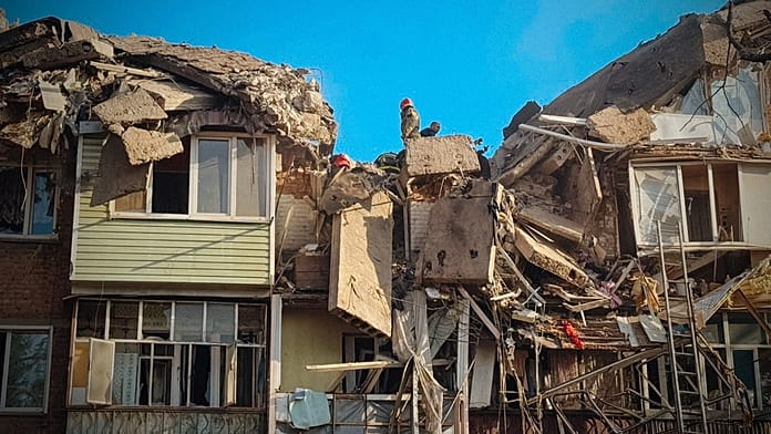 Zelenskyy Says Russia Missile Launches Strikes on That Killed 14 Is Birthday 'gift' to Putin as Regional Tensions Surge