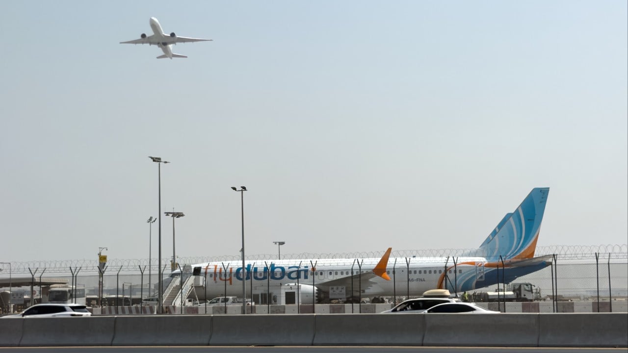 Can the Gulf Aviation Superhub Model Survive the War? What Analysts and Data Reveal