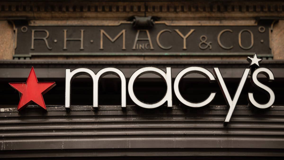 Economic Impact: Macy’s 'elegant' $200 5-piece embroidered comforter set is 70% off