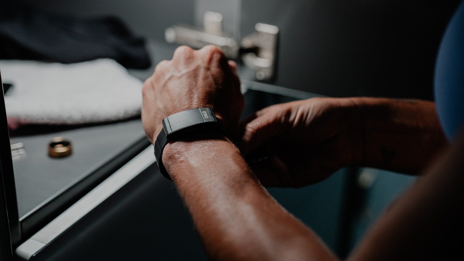 Inside the Transition: QALO launches a smart band to wear alongside its smart ring