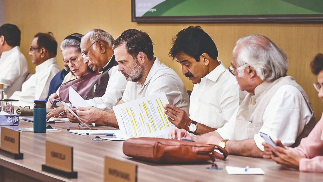 Policy in Focus: Not just CEC, PM Modi and Shah should also resign for 'vote chori', says CWC and Its Wider Institutional Repercussions