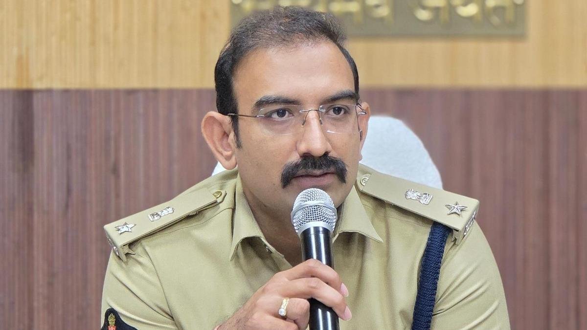 Chittoor SP urges public to stay calm if bank accounts are frozen; verify causes first