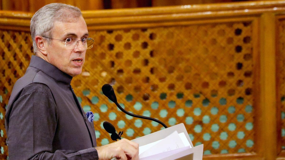 J&K CM Demands Bharat Ratna for CEC Over West Bengal Poll Results