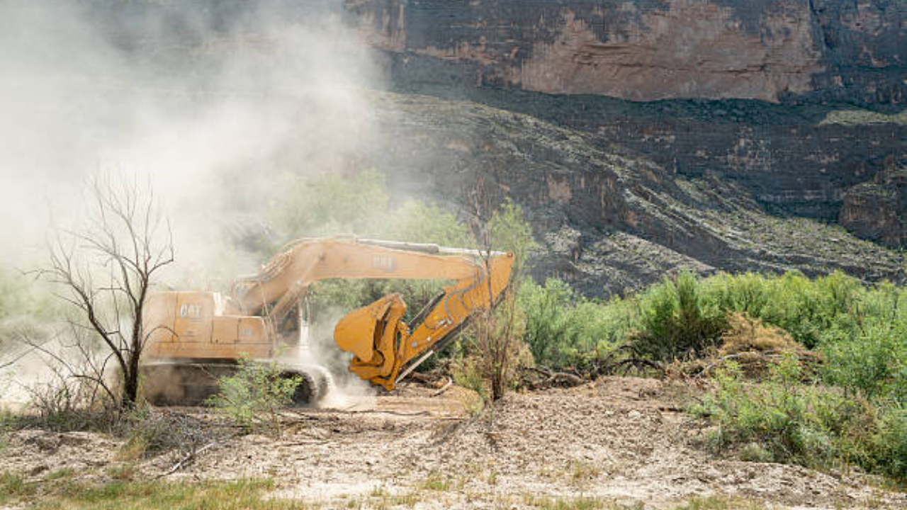 Texas Court Issues Crucial Ruling on Border Barrier Construction in Big Bend Amid Landowner Challenge: What It Means