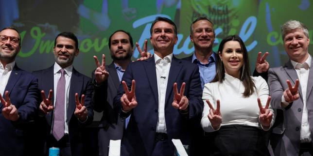 In Brazil, Bolsonaro Clan Targets Supreme Federal Court
