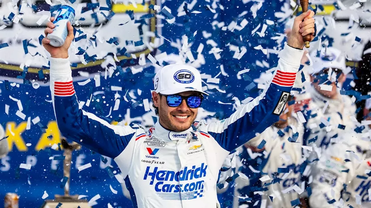 Kyle Larson Extends Playoff Winning Streak with Kansas Speedway Victory