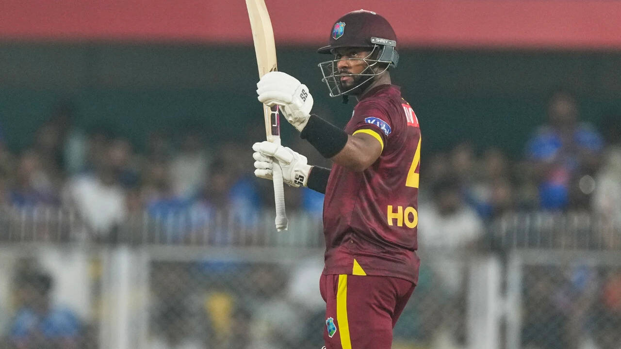Global Perspective: Great man MS Dhoni’: Hope reveals advice that helped him script record chase