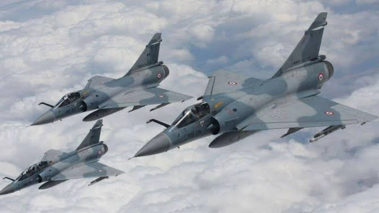Global Perspective: IAF signs Rs 135cr deal with Indian startup for Mirage pilot simulators