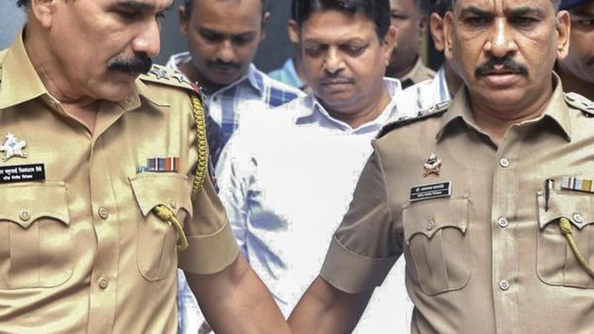 Shiv Sena Corporator Ramesh Mhatre Surrenders in Thane Court After Supreme Court Cancels Bail in Doctor Assault Case