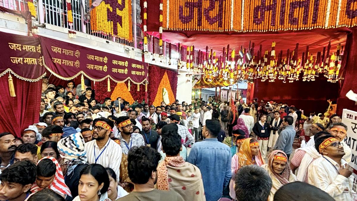 PM Modi Extends Navratri Greetings as Nation Celebrates Nine-Day Festival