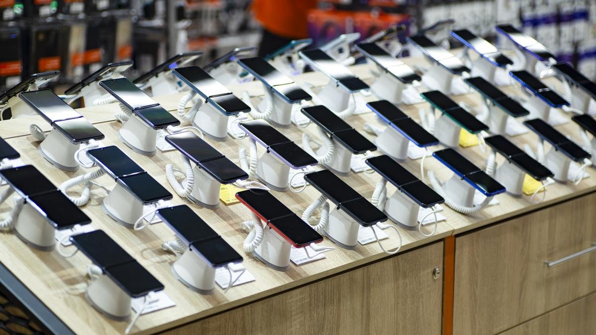 UPI Payment Blackout: Mobile Retailers to Cover QR Codes on Gandhi Jayanti