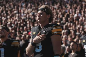 Hank Brown Questionable for Friday as Iowa Prepares Backup Plan Against Washington