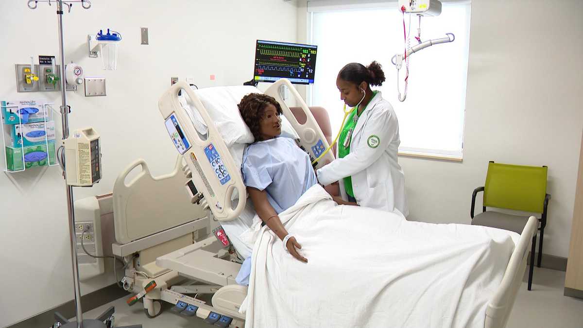 Economic Impact: McDaniel College nursing students take lessons at Carroll Hospital as nurse shortage grows