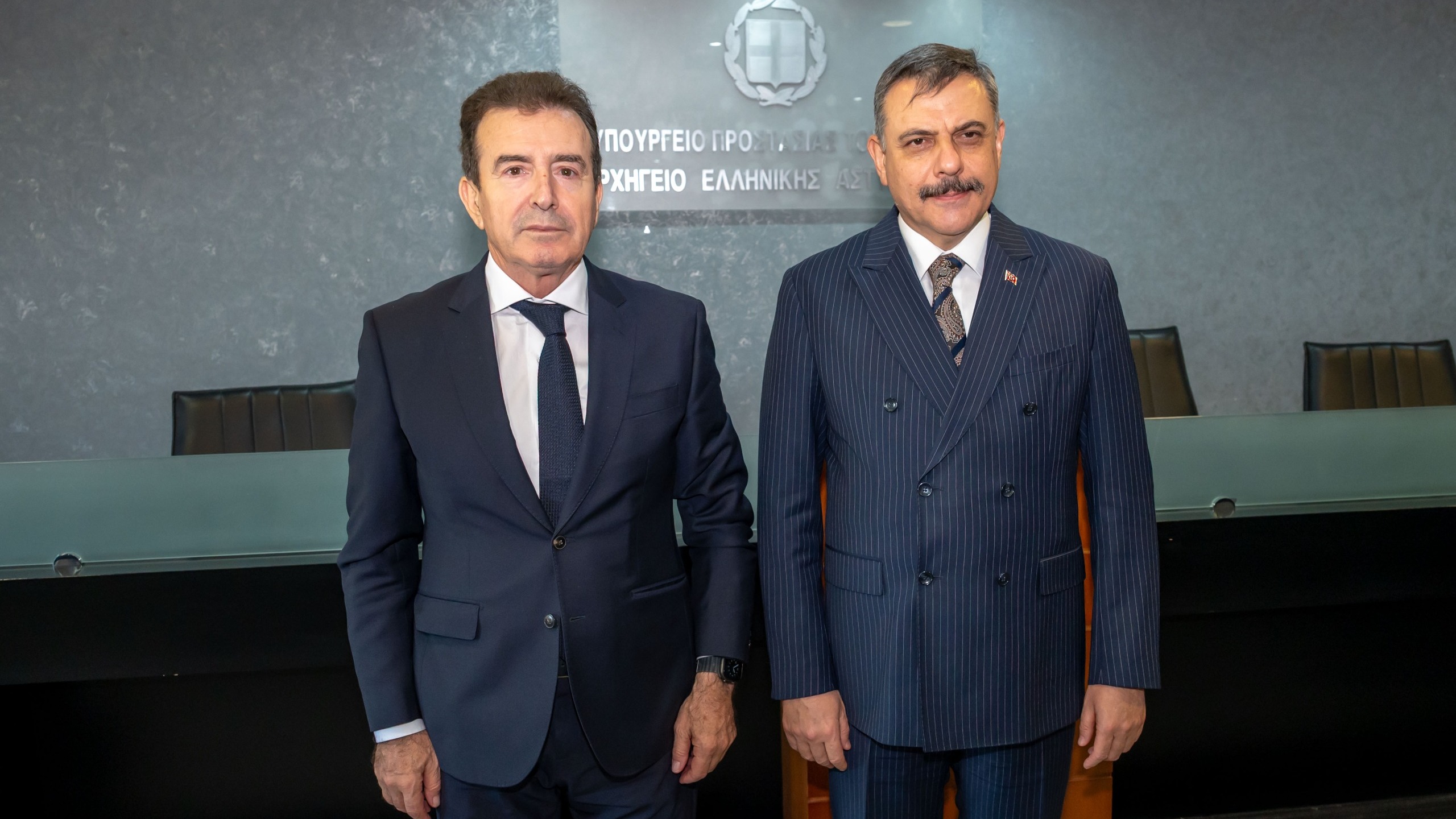 Greek, Turkish Ministers Discuss Security Cooperation Amid Shifting Economic Pressures