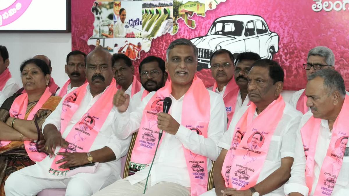 BRS Slams Congress Govt Over SCCL Crisis: Harish Rao Demands Dasara Bonus