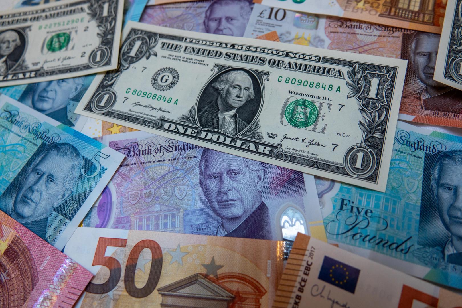 Crypto Markets in Focus: How European investors can now buy bitcoin without taking on U.S. dollar risk Amid Shifting On-Chain Metrics