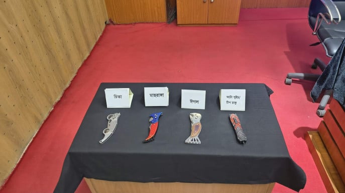216 Switchblade Knives Seized in Keraniganj, One Arrested