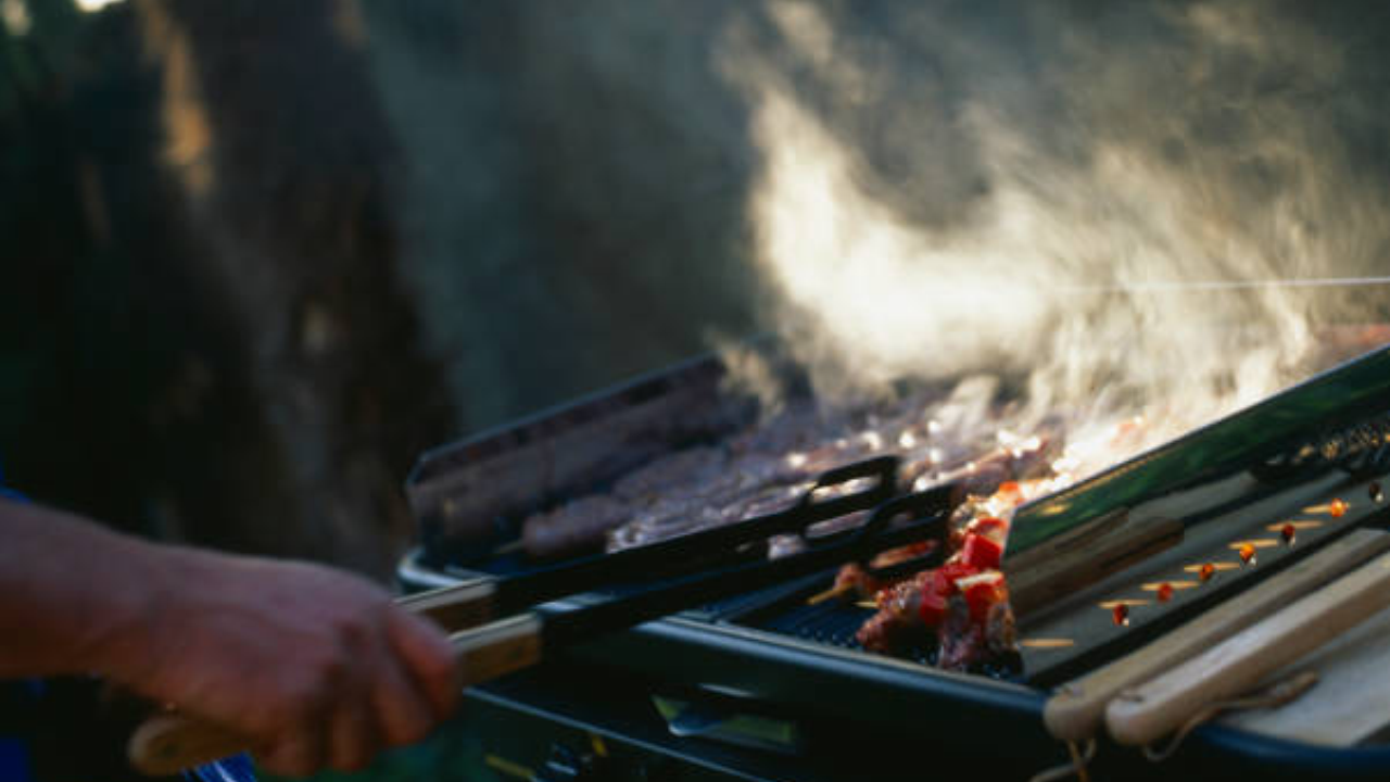 Ontario Court Bans Barbecues and Fire Devices After Neighbour Complaints