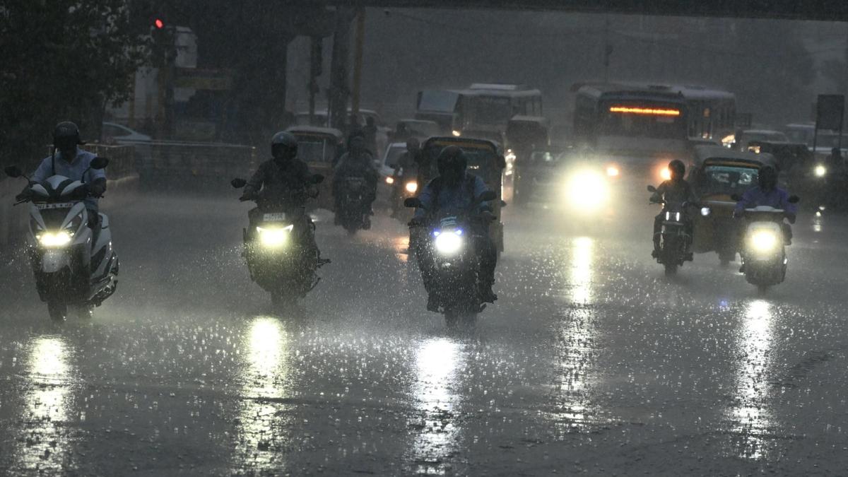 Northeast Monsoon Likely to Set in Around October 17 or 18: RMC