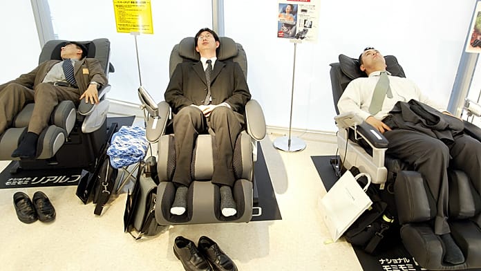 Tokyo Sleep Competition Offers 2 Million Yen Prize to Best Sleeper