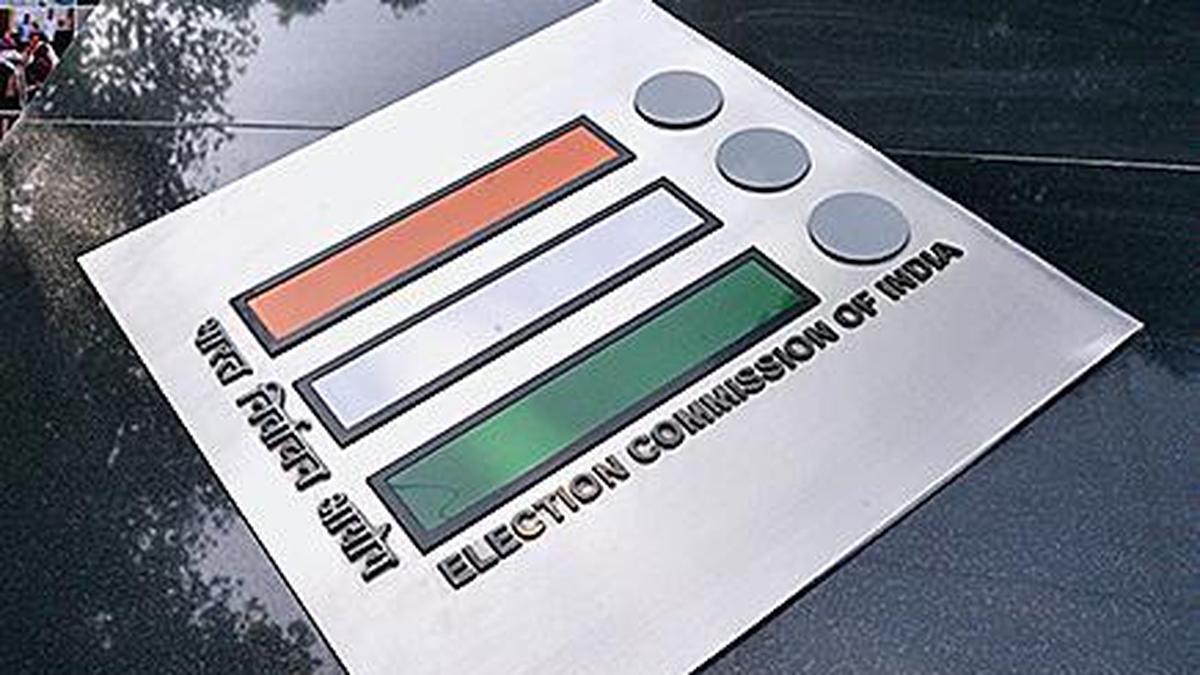 Former Ias, IFS Officers Defend Election Commission and SIR in an Open Letter