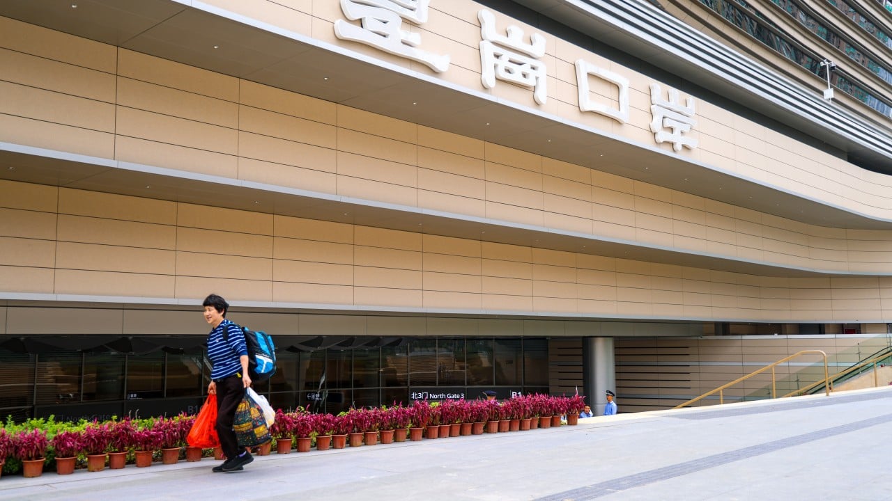 Will Huanggang Port Opening Boost Spending at Shenzhen’s Border Retail Shops? What Analysts and Data Reveal