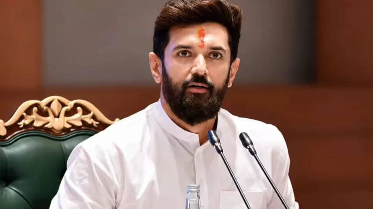 Will Do Injustice to Allies': Chirag Sends 'a' Category Message Ahead of UP Polls