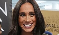 Meghan Markle Makes Surprise UK Outing at Oxfordshire Pub After Royal Return