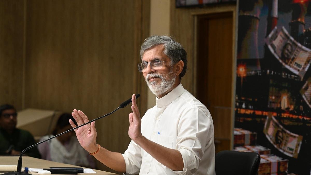 Congress attacks Maharashtra government for data-centre industry expansion push amid drought