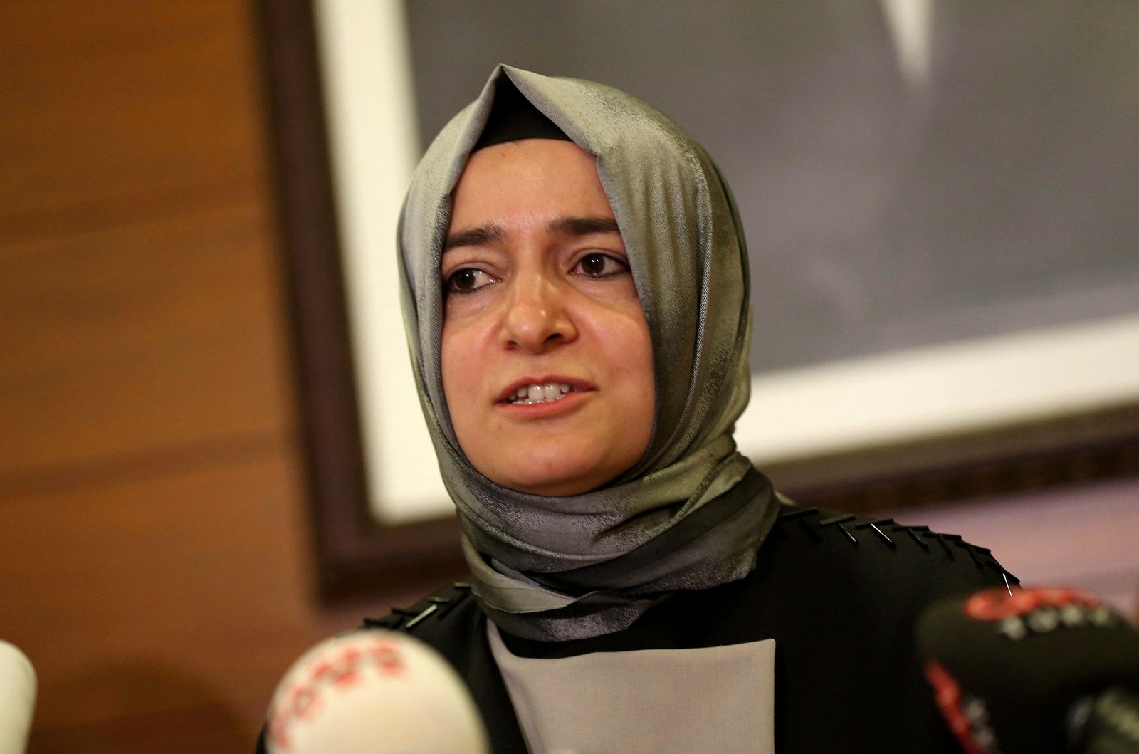 Turkiye’s ruling-party deputy chair steps down after share trading allegations