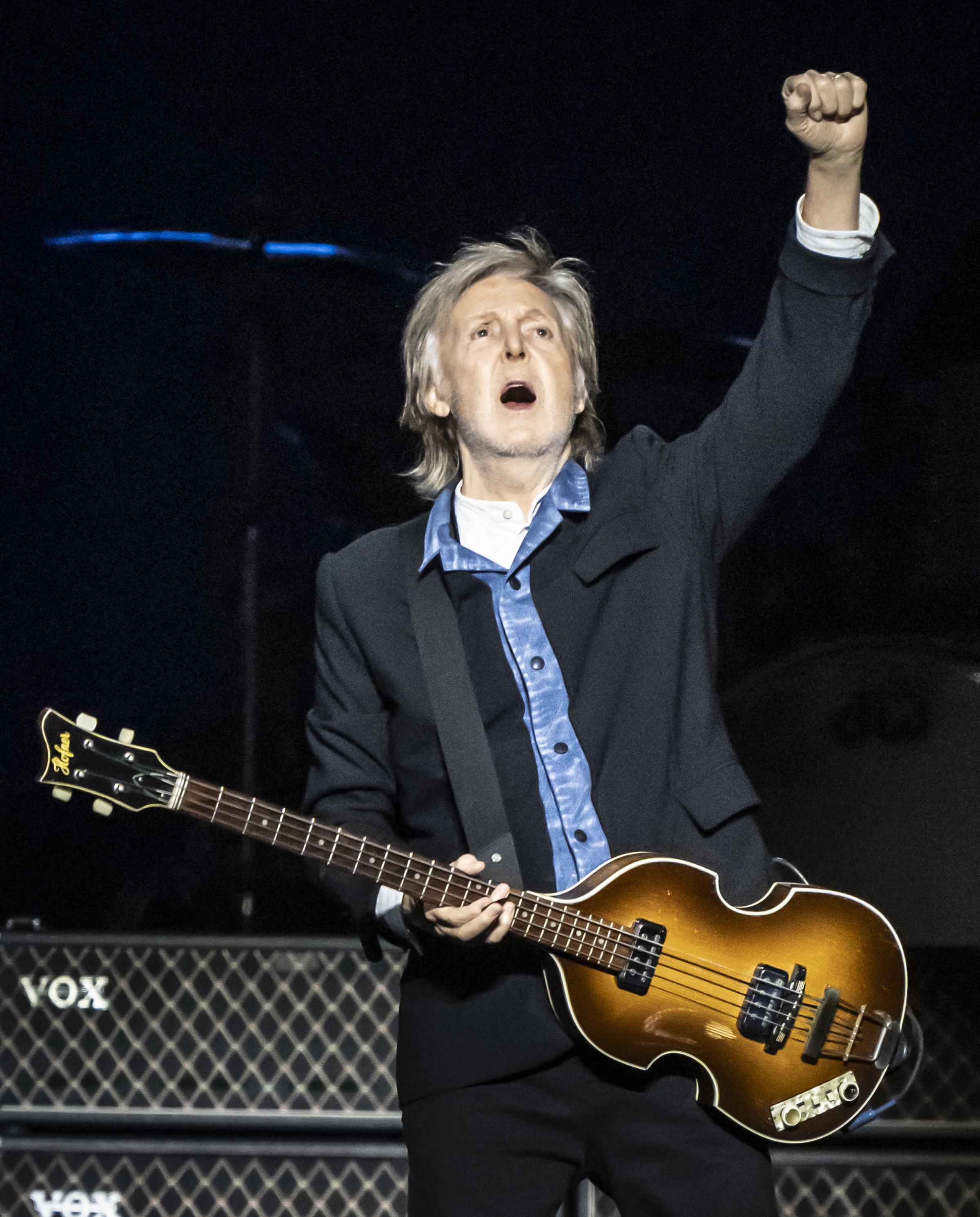 Beatling About: an A-pauling Faux Pas at a Rock Concert